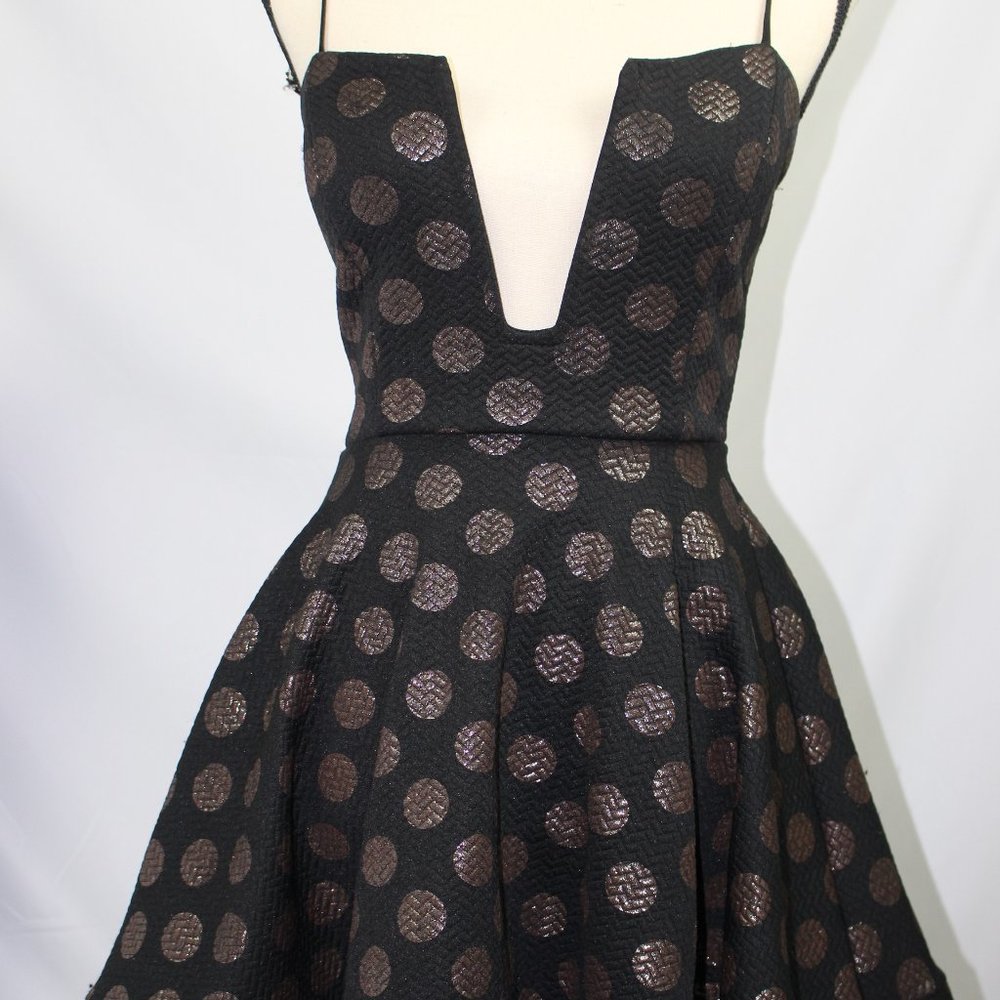 Sexy Plunging Cleavage Dress View 2
